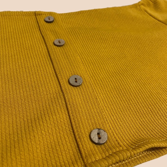 Mustard Yellow Long-Sleeve Crop Top - Picture 2 of 2